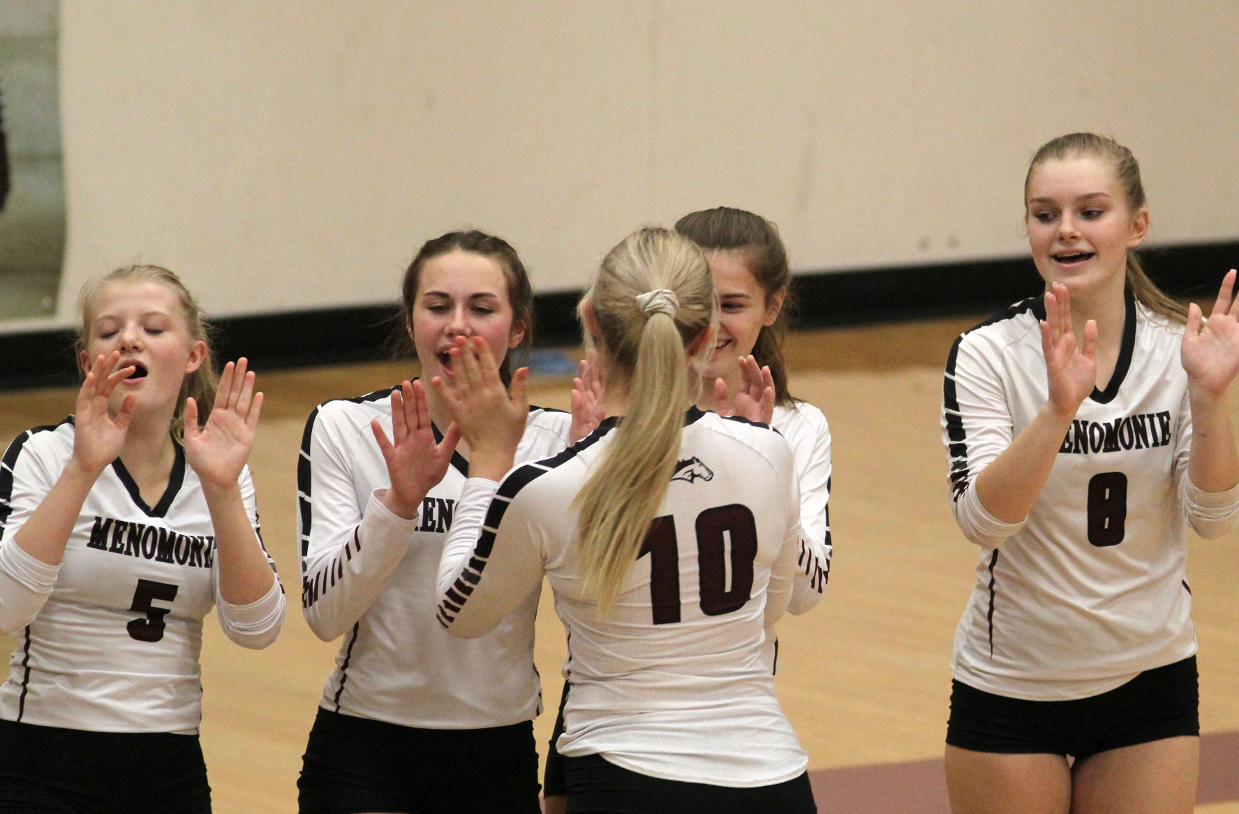 Medford at Menomonie volleyball 10-10-19